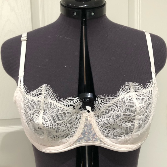 Victoria's Secret Other - Victoria’s Secret - White Sequin and Lace Bras 34C